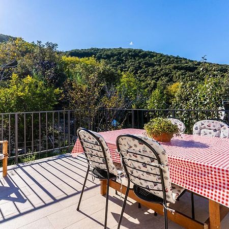 Apartmani Valun1 Bagian luar foto