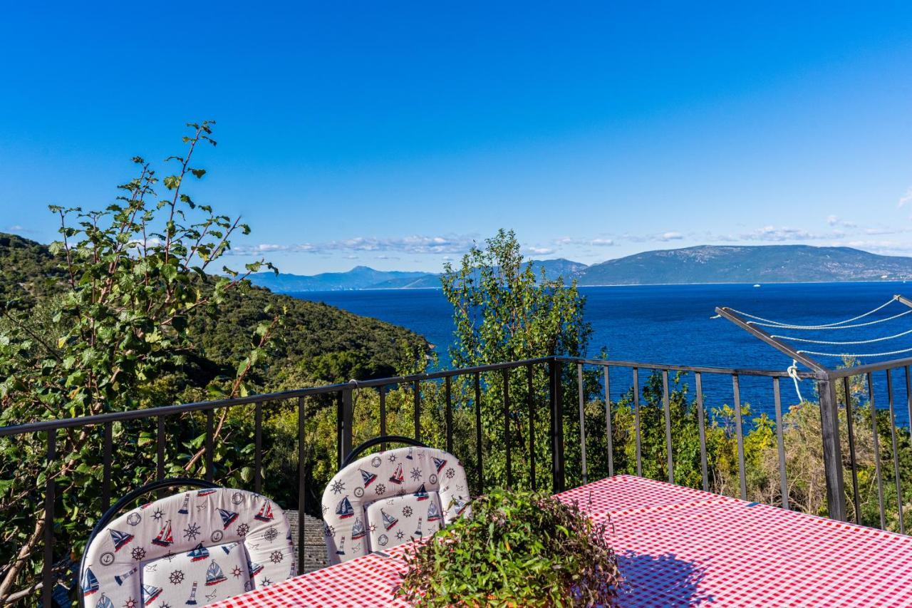 Apartmani Valun1 Bagian luar foto