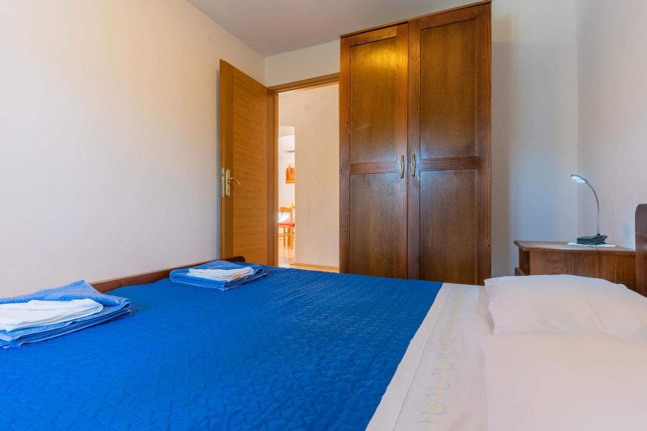 Apartmani Valun1 Bagian luar foto