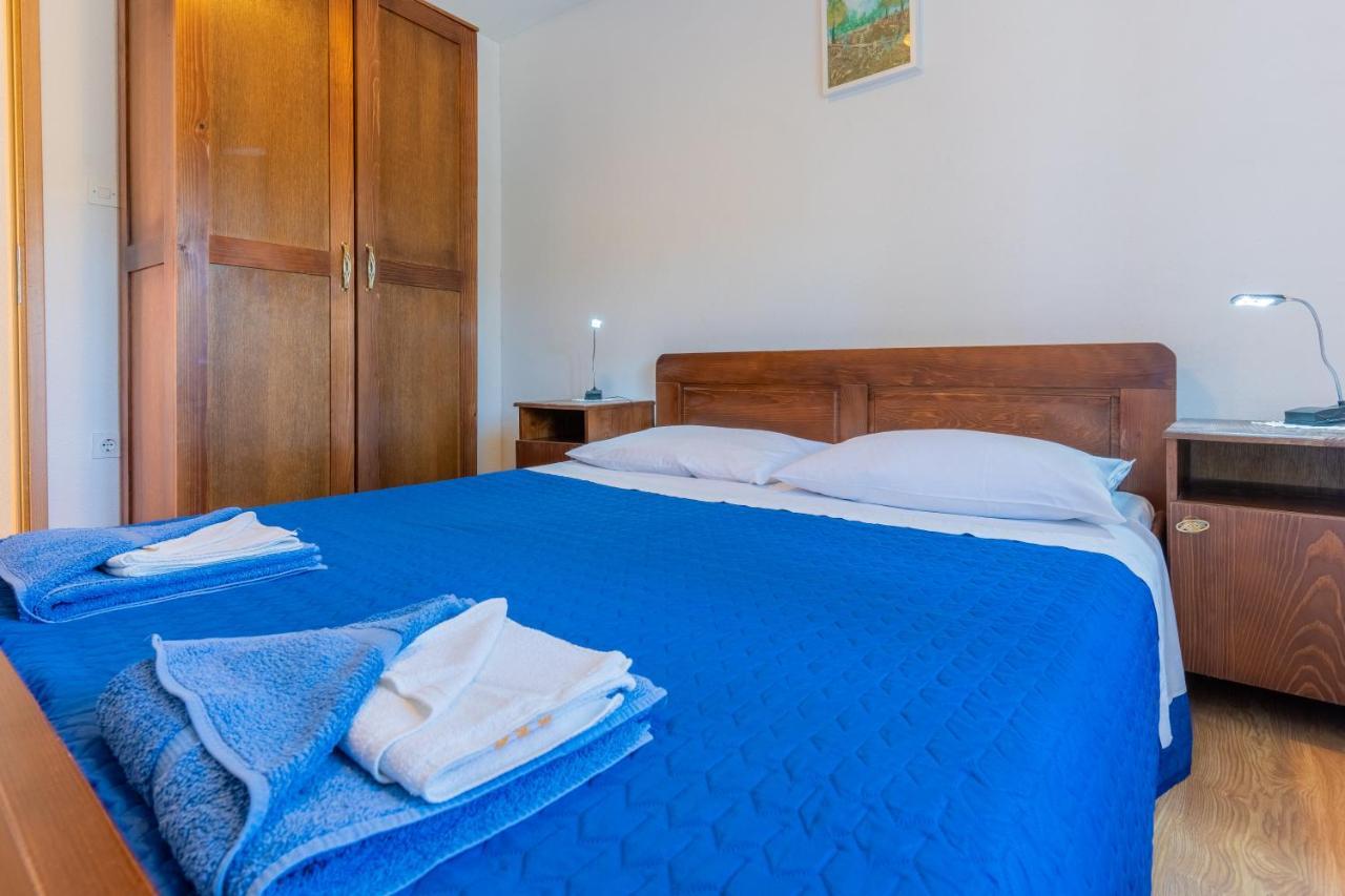 Apartmani Valun1 Bagian luar foto